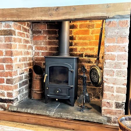 Pass The Keys Cosy Cottage With Views Over The Shropshire Hills Ludlow Εξωτερικό φωτογραφία