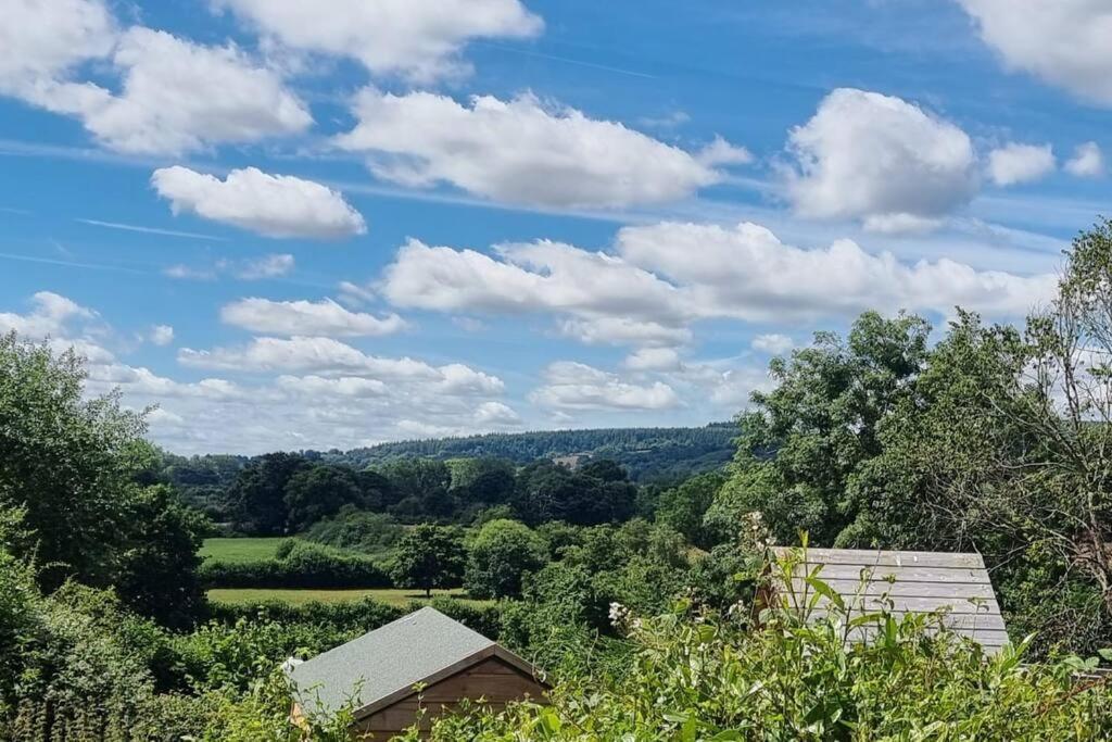 Pass The Keys Cosy Cottage With Views Over The Shropshire Hills Ludlow Εξωτερικό φωτογραφία